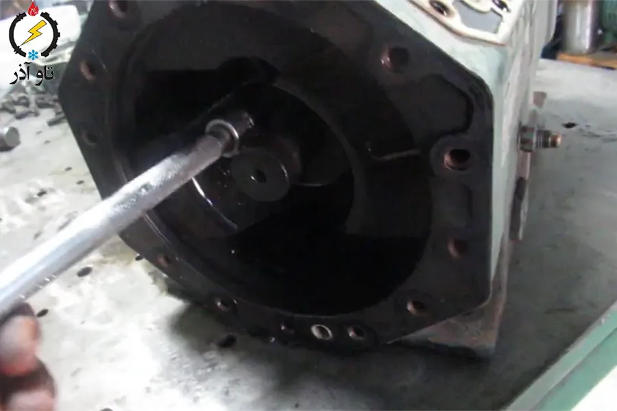 کمپرسور پیستونی 7.5 اسب بخار سه فاز بیتزر مدل 4VES-7Y-40P