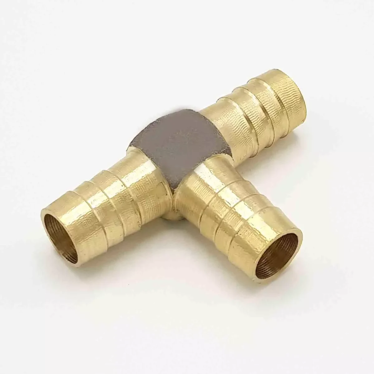 629dd552-eb4b-4a97-82a4-6556c2f384d5 سه راهی 16 شلنگ خور - Image 1